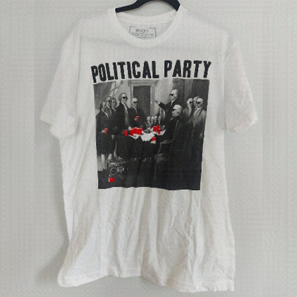 🌹RIOT society BNWOT political party tshirt white